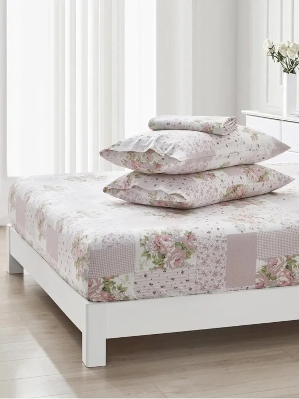 Floral Patchwork Queen sheet Set 4 piece